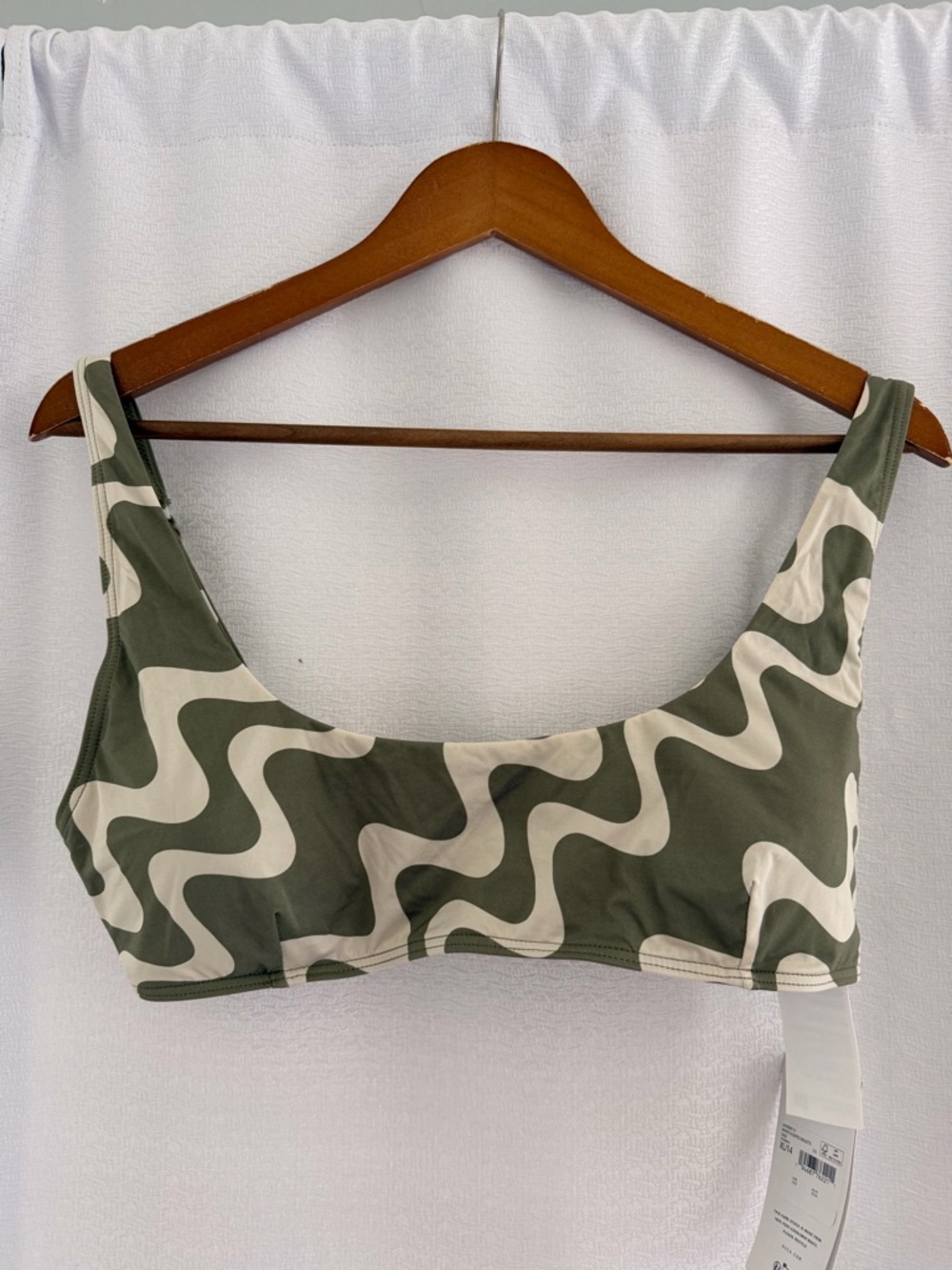 NWT RVCA Bikini Top
